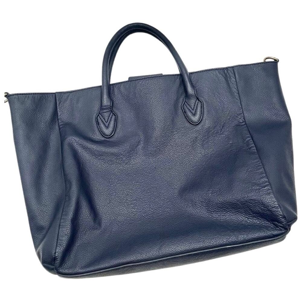 B-low-the-Belt Mila pebbled leather large bucket tote bag navy blue